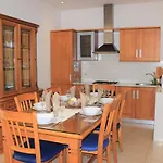 בית נופש Il-qastna House *