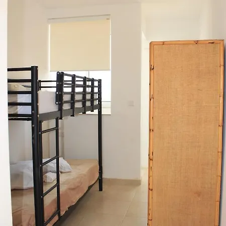 Сasa de vacaciones Il-qastna House Żejtun