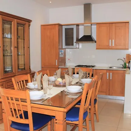 בית נופש Il-qastna House *