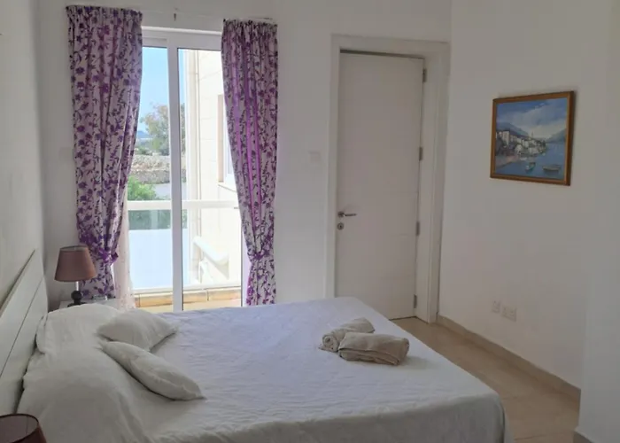 Case de vacanță Il-qastna House Żejtun