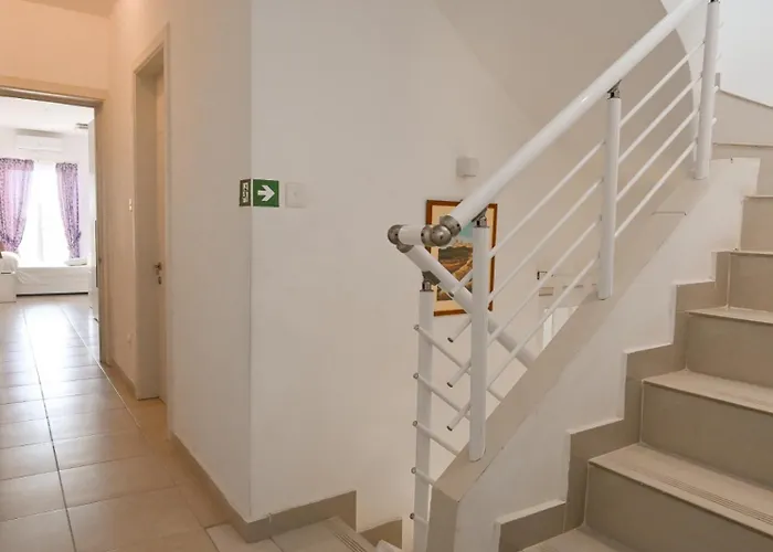 Il-qastna House Case de vacanță Żejtun